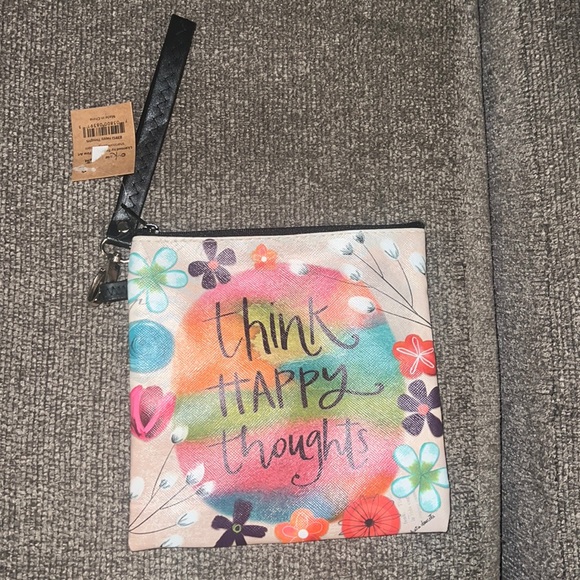 Shannon Road square wristlet - Picture 1 of 3